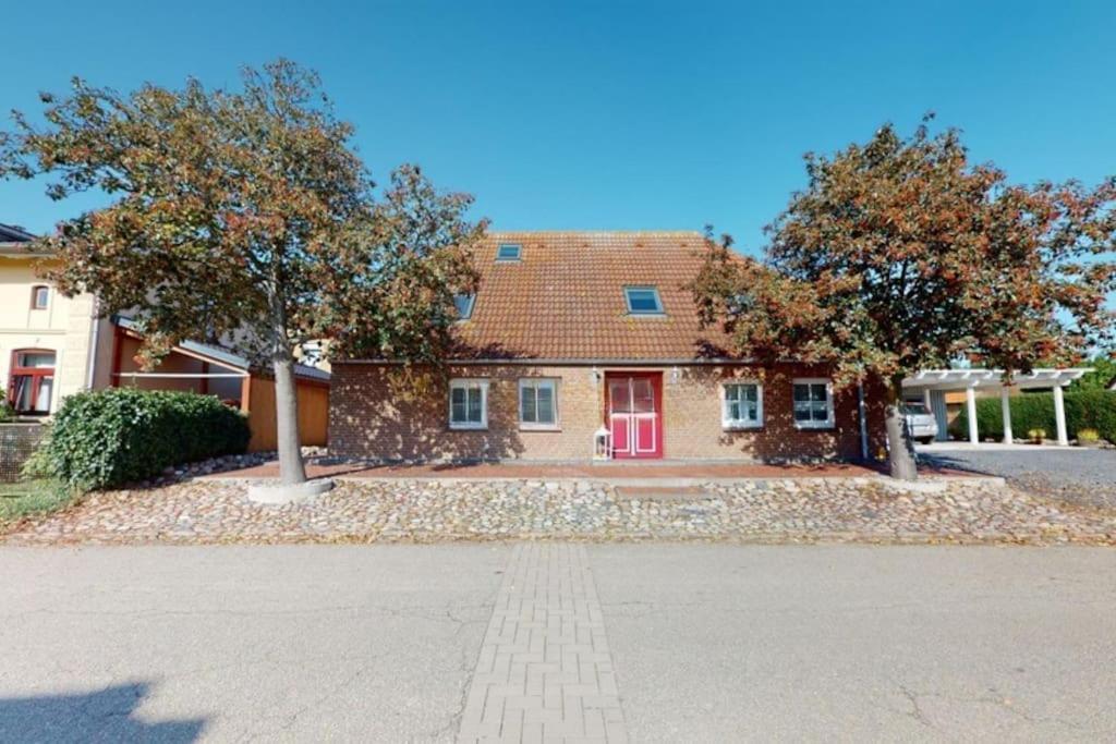 Idyllisches Grosses Ferienhaus Fehmarn Exterior foto